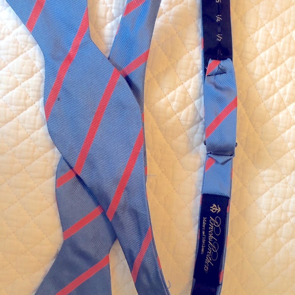 Brooks Brithers silk bow tie pink/coral and periwinkle blue